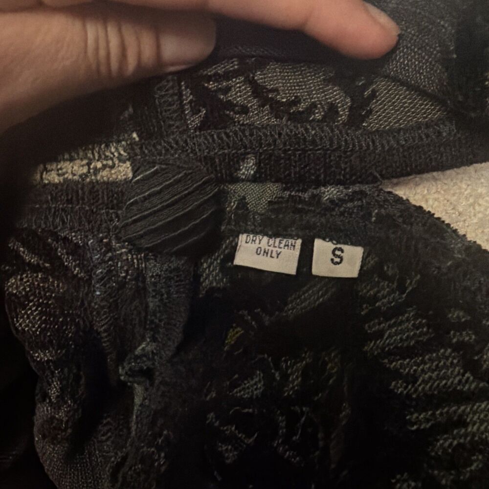 Mary Lynn O'Shea Art To Wear Handmade Floral Woven Tapestry Jacket SIZE Small /P - Picture 7 of 7